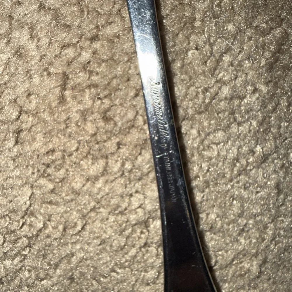 Vintage Supreme Cutlery Abbey Shell Dinner Forks 3